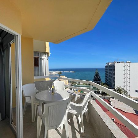 דירות בנאלמדנה Vistas Al Mar Y Al Puerto Deportivo מראה חיצוני תמונה